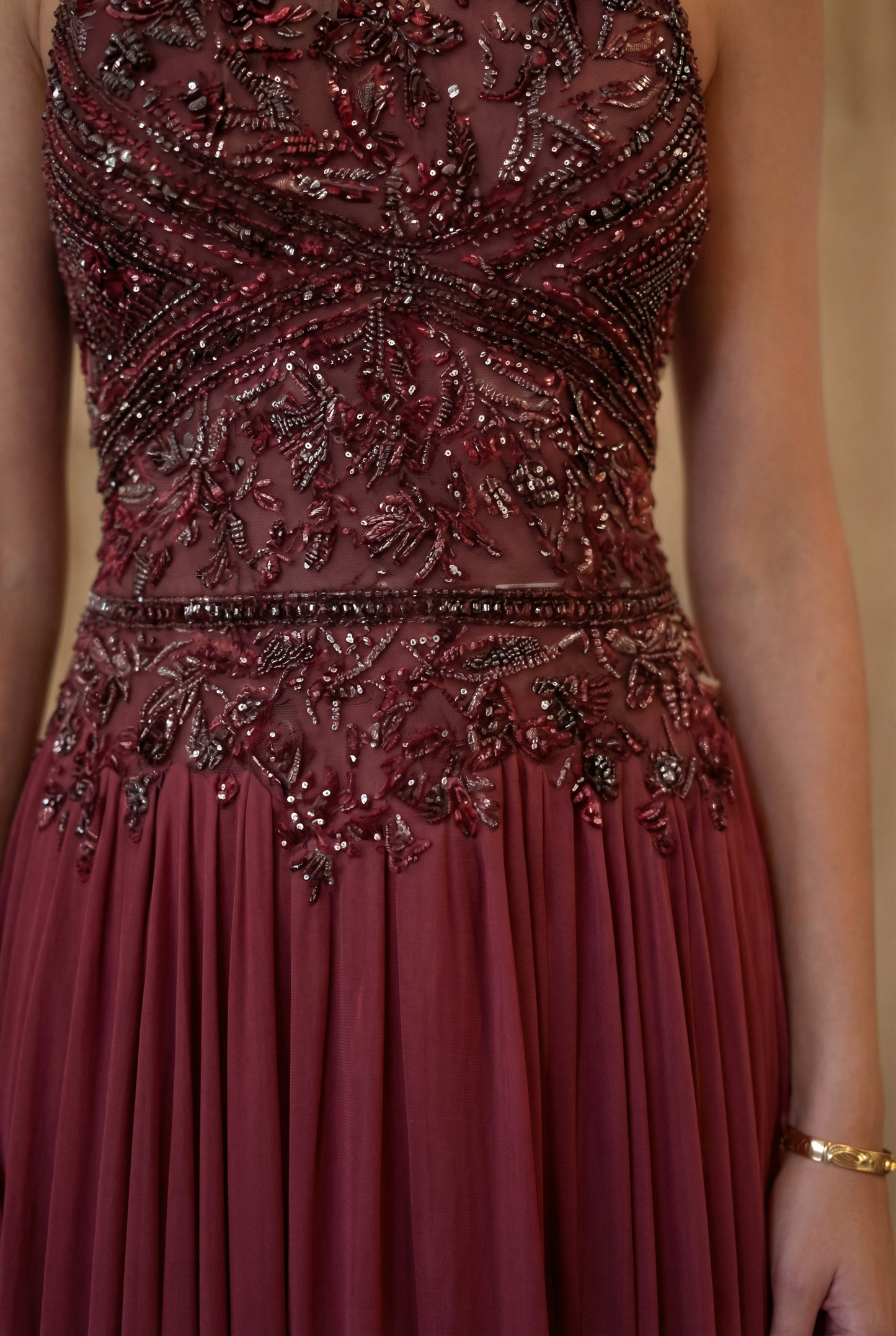 Garnet Halter Ballgown - Deep Burgundy Lus Deluné