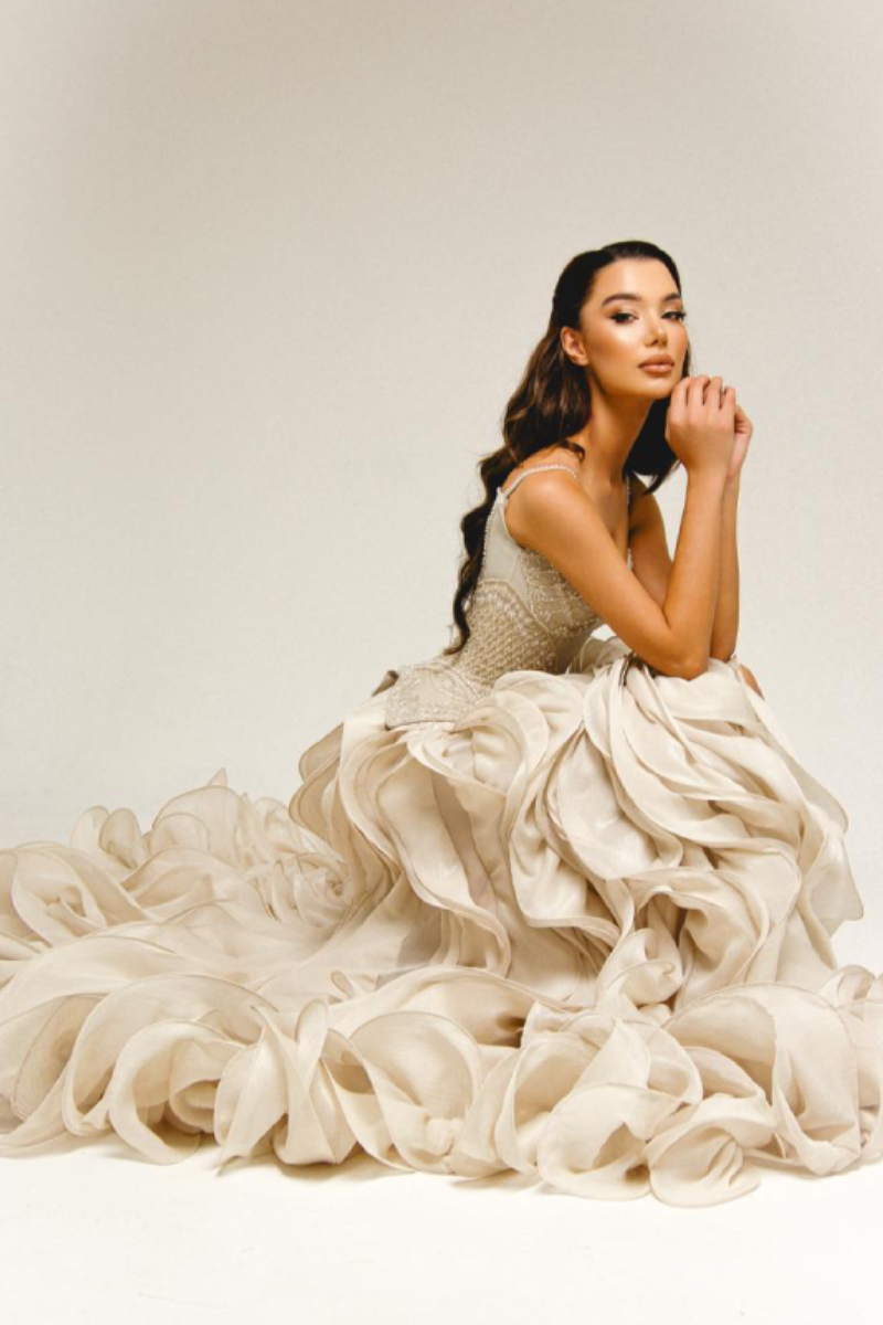 Serenelle Corset Gown - Ivory Whisper Lus Deluné
