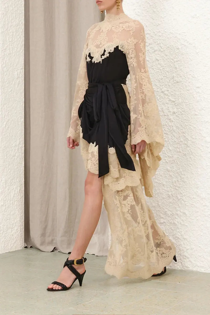 Ethereal Lace Gown - Black Champagne Lus Delun Ethereal Lace Gown - Black Champagne Lus Delun