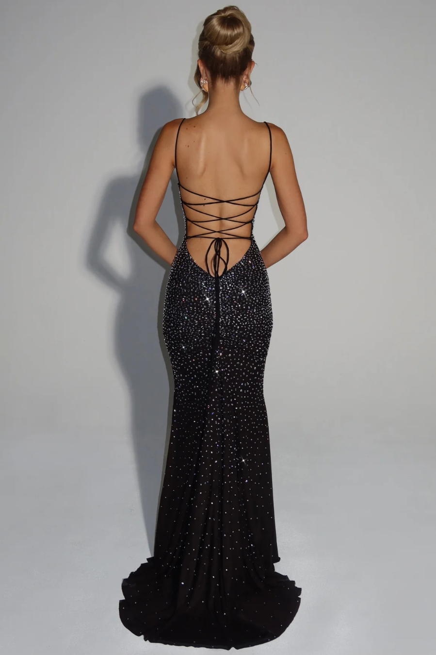 Celeste Laceback Gown - Midnight Noir Lus Deluné