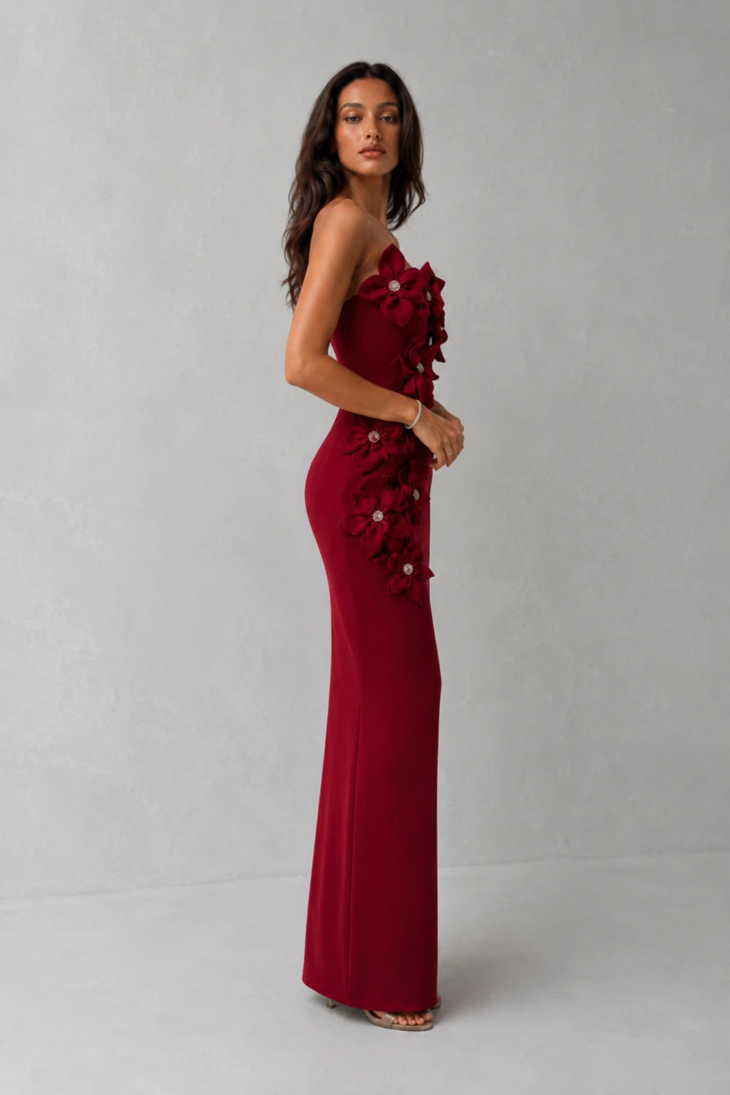 Rosalie Floral Appliqué Gown — Crimson Red Lus Deluné