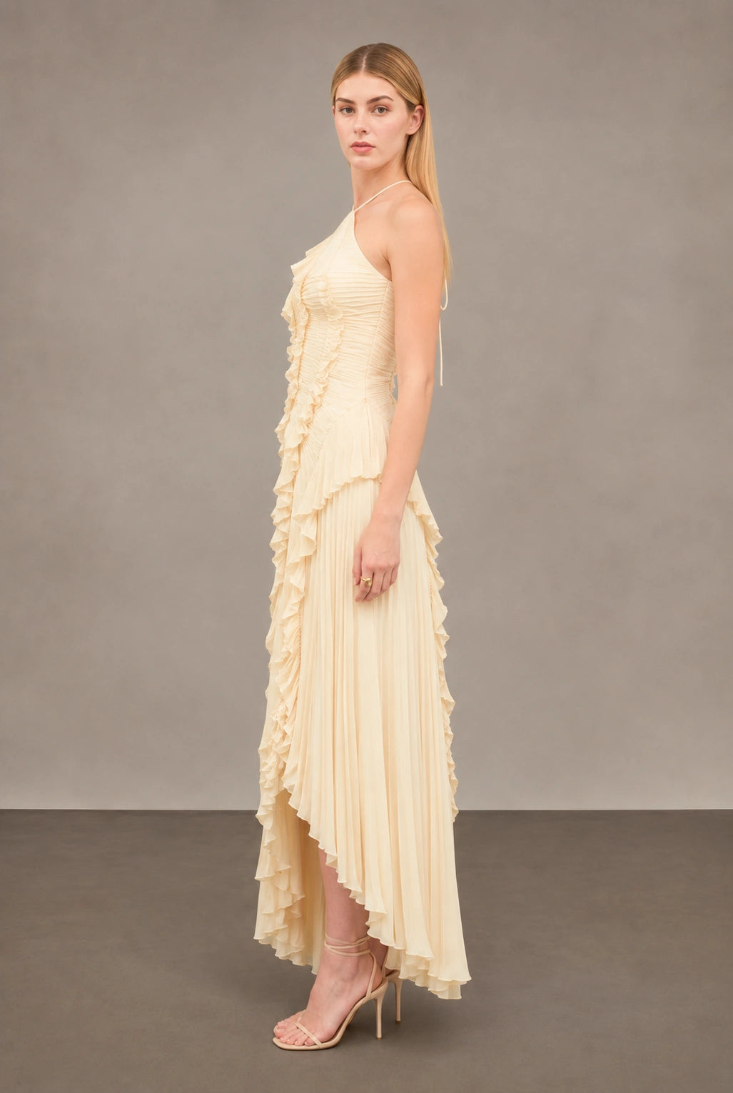 Aurora Pleated Gown - Buttercream Yellow Lus Deluné