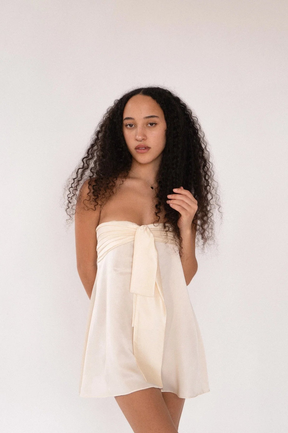 Magnolia Bow Dress — Pearl Cream Lus Deluné