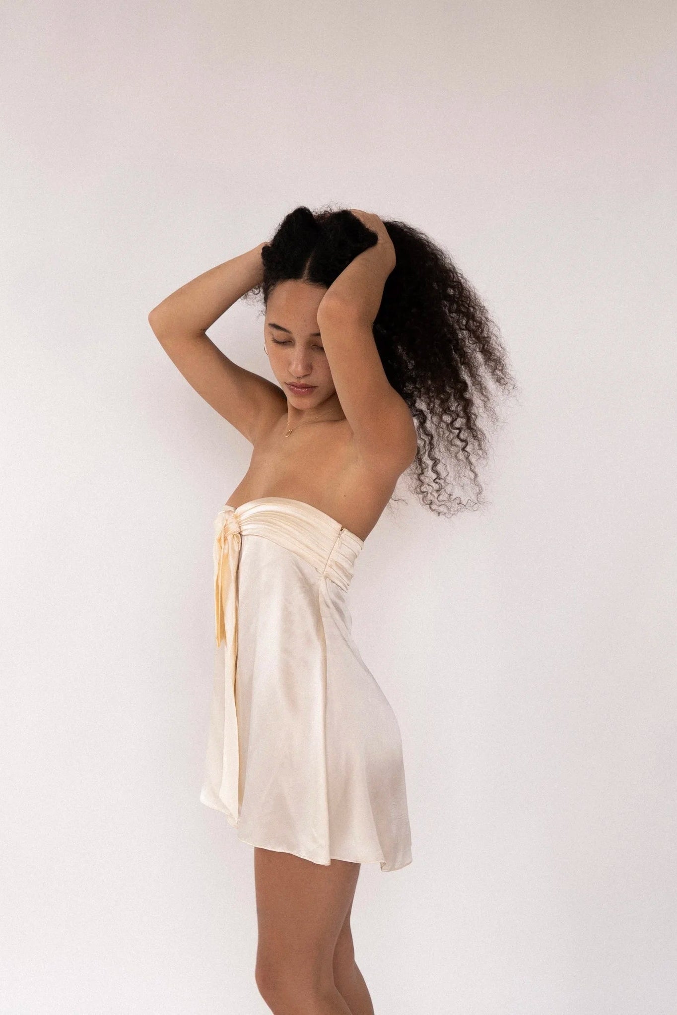 Magnolia Bow Dress — Pearl Cream Lus Deluné