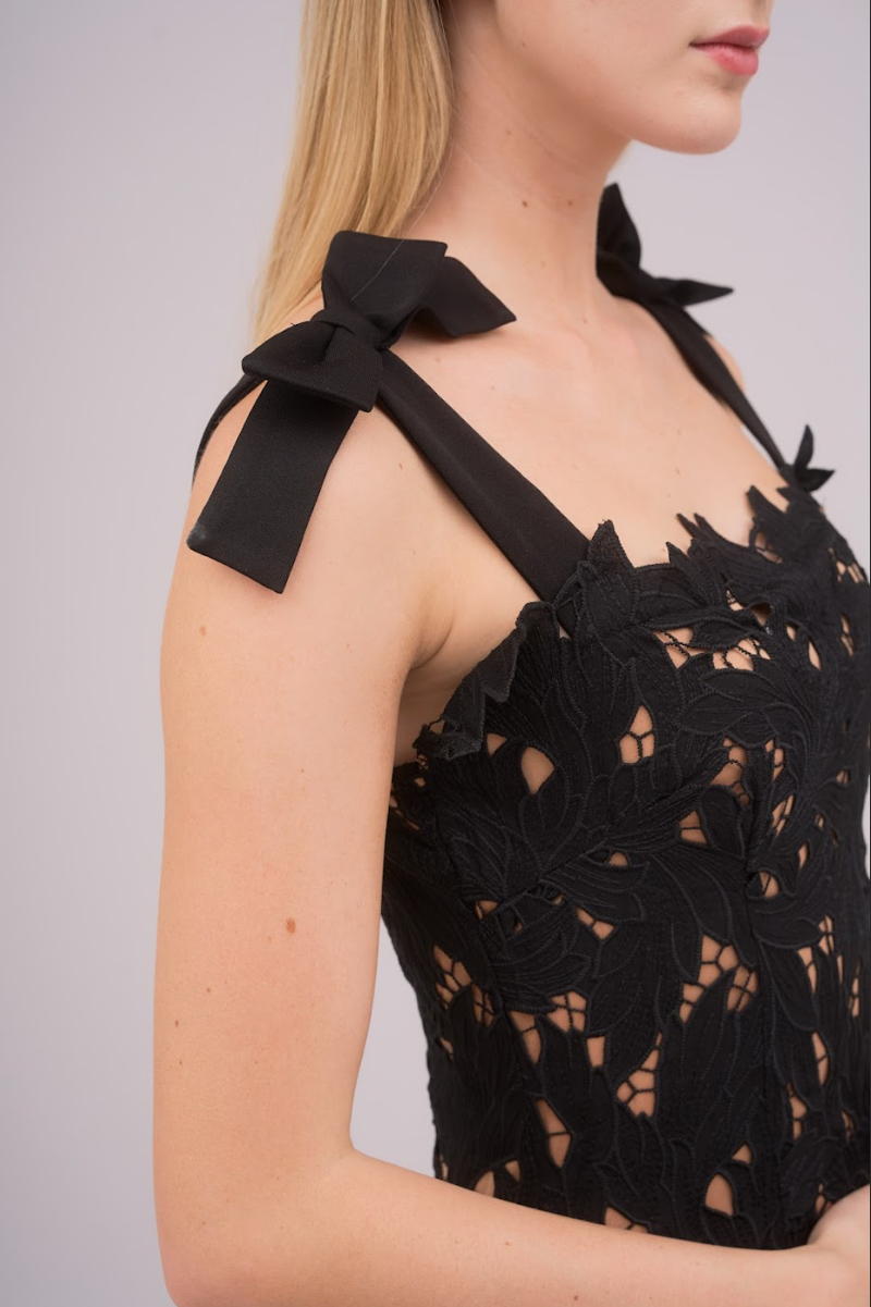 Daisy Bow Strap Dress – Black