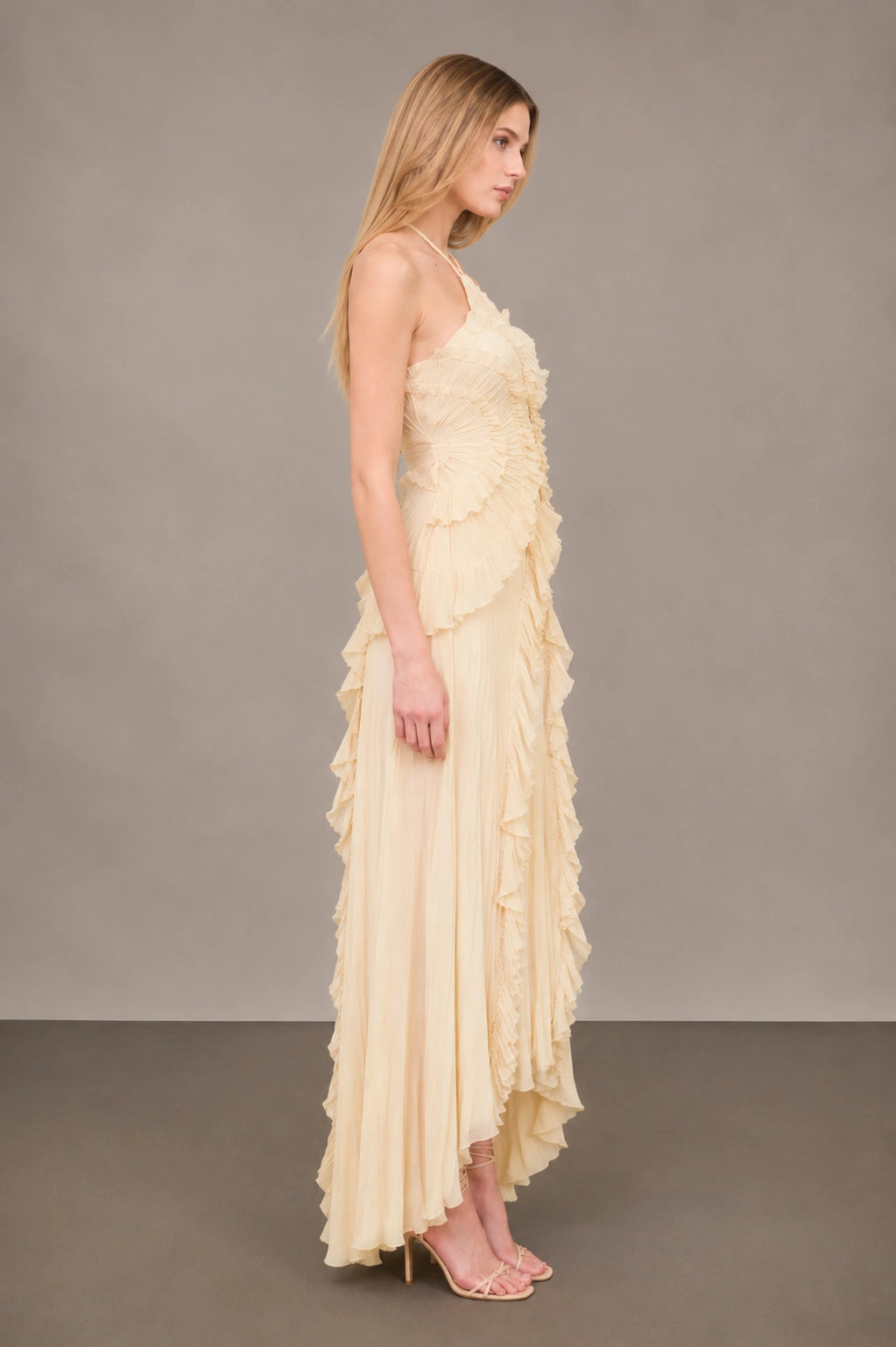 Aurora Pleated Gown - Buttercream Yellow Lus Deluné