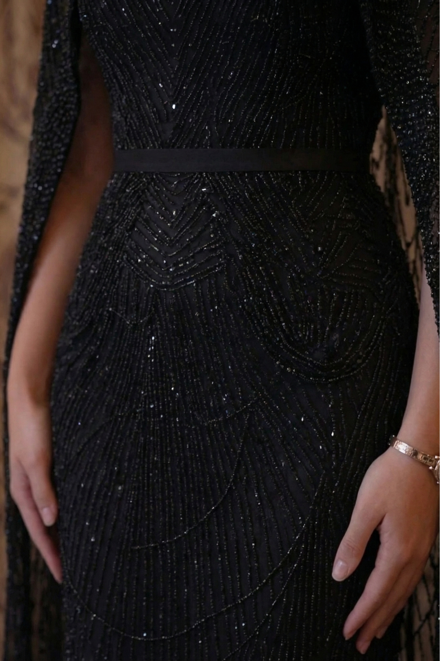 Noir Cape Gown - Jet Black Lus Deluné