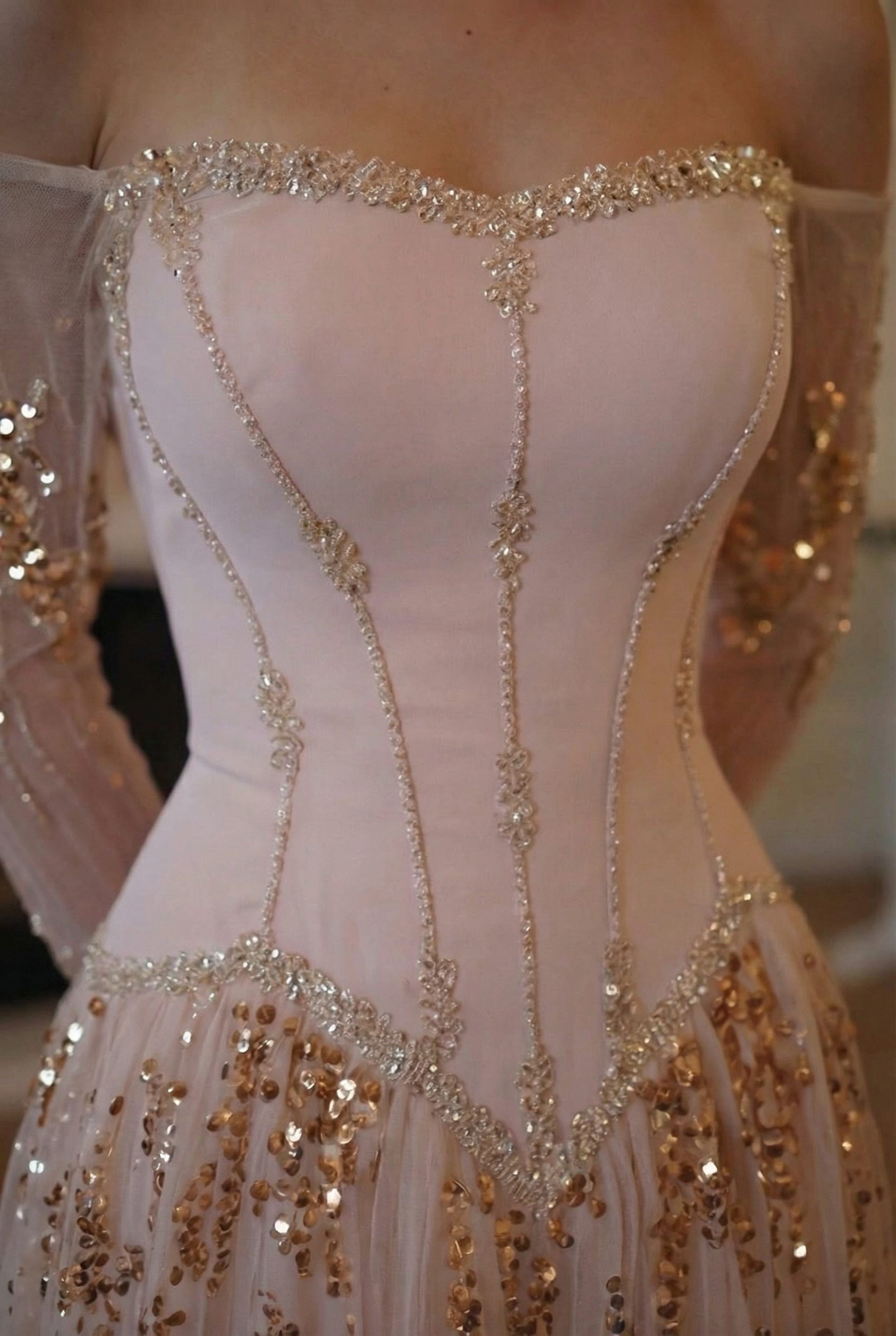 Aurora Off-Shoulder Ballgown - Champagne Rose Gold Lus Deluné