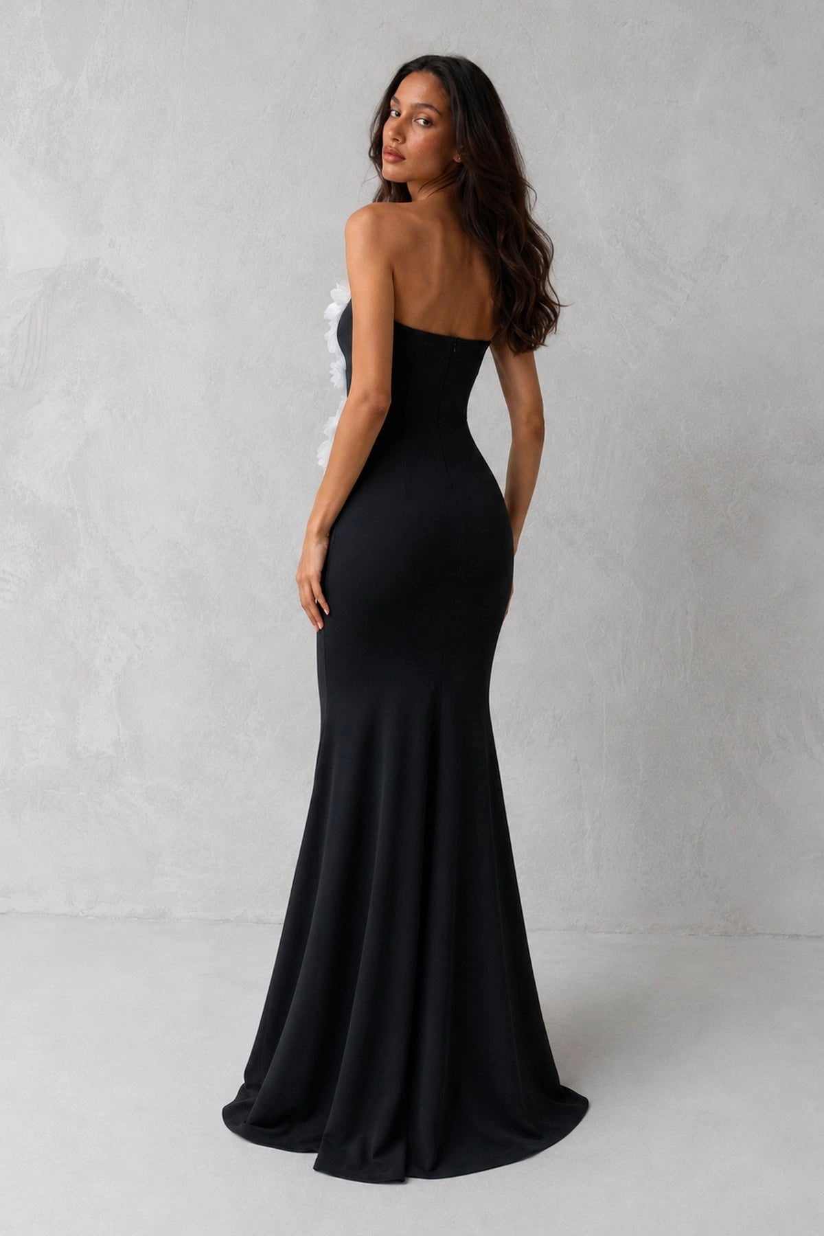 Noir Bloom Strapless Mermaid Gown — Midnight Black Lus Deluné